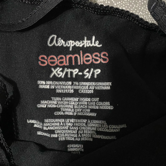 👗- Aeropostale tank - stretchy! - Picture 2 of 2